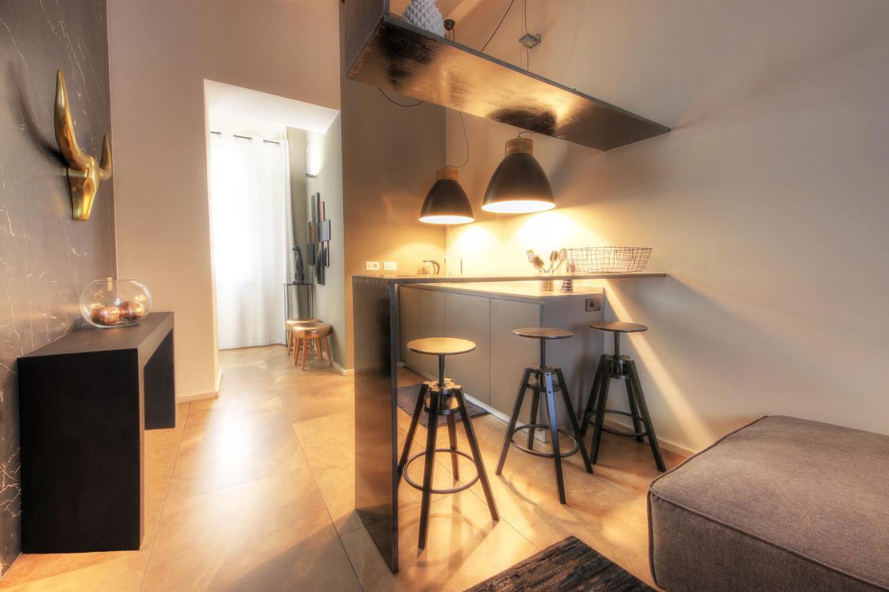 Urban Central Suites كالياري المظهر الخارجي الصورة